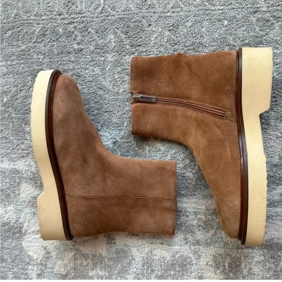 Aquatalia Maddie Whiskey Suede Platform Bootie Size 6.5 NWT Water-Resistant
